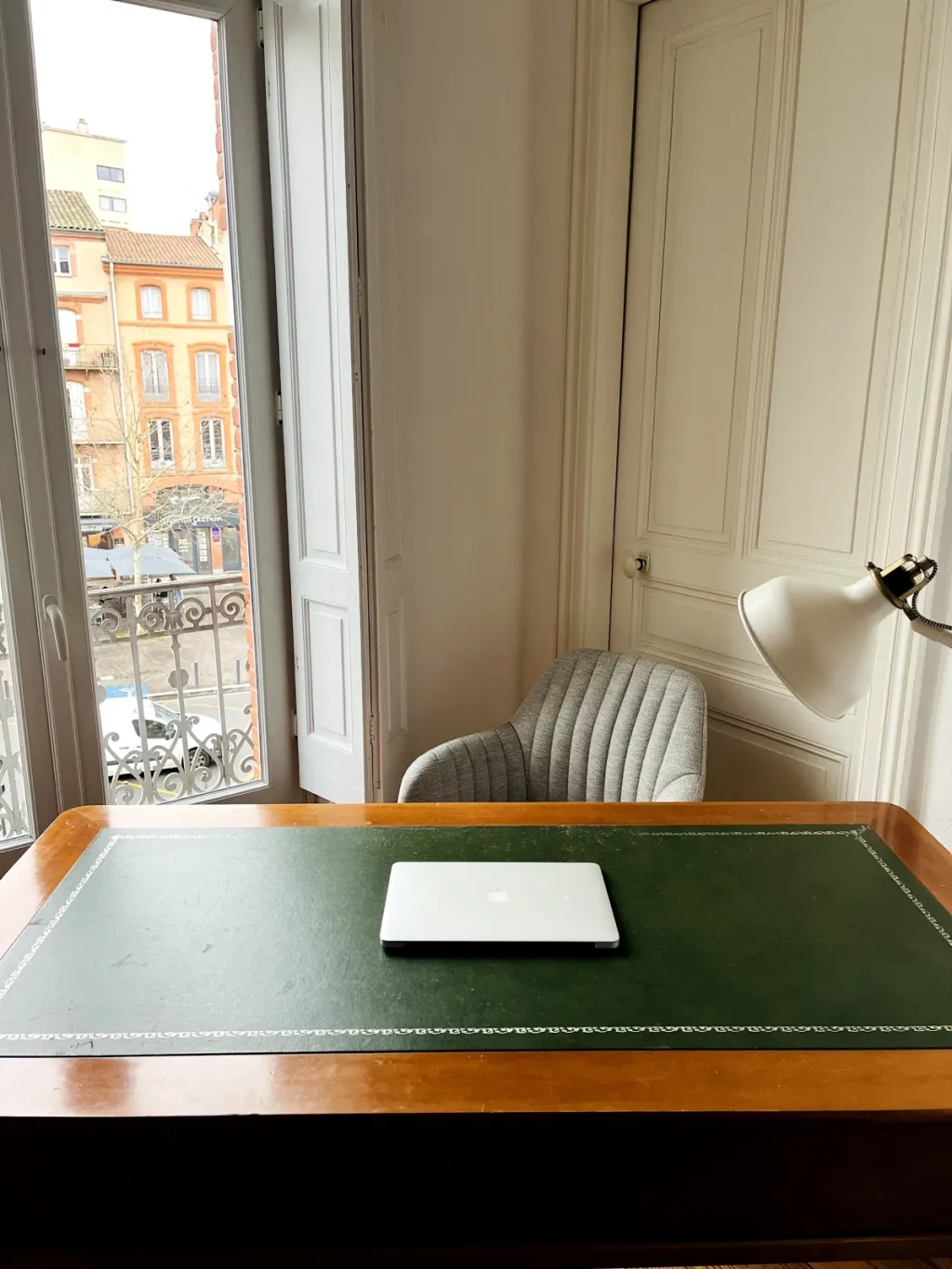 Bureau du cabinet Maître Herin-Amabile à Toulouse - 13 Place Auguste Lafourcade